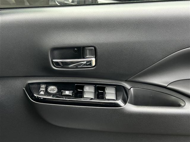 デリカミニ T プレミアム 衝突軽減装置 ブルートゥース ターボエンジン USB LKA 寒冷地 パワステ Aライト フルタイム4WD エアバッグ LEDヘッド ESC クルコン インテリキー キーフリー ルーフレール ABS(23枚目)