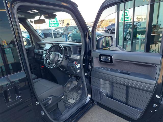 Ｎ－ＶＡＮ＋スタイル ファン・ターボホンダセンシング　純正ナビ　バックカメラ　ＥＴＣ　ＬＥＤライト　フォグランプ　アダプティブクルーズコントロール　衝突軽減ブレーキ　車線逸脱警報　横滑り防止装置　バックソナー　プッシュスタート　スマートキー　ナビ＆ＴＶ（22枚目）