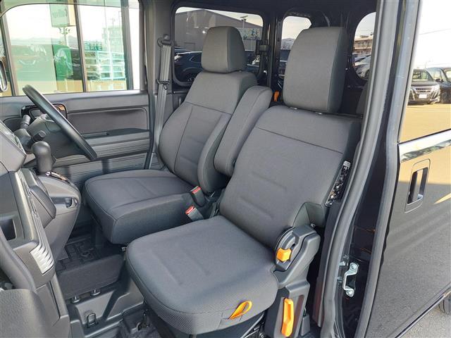 Ｎ－ＶＡＮ＋スタイル ファン・ターボホンダセンシング　純正ナビ　バックカメラ　ＥＴＣ　ＬＥＤライト　フォグランプ　アダプティブクルーズコントロール　衝突軽減ブレーキ　車線逸脱警報　横滑り防止装置　バックソナー　プッシュスタート　スマートキー　ナビ＆ＴＶ（27枚目）