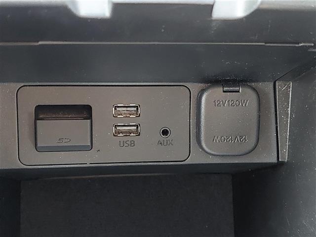 アテンザワゴン ＸＤ　プロアクティブ　純正ナビ　バックカメラ　フルセグ　ＥＴＣ　パドルシフト　ヘッドアップディスプレイ　衝突軽減ブレーキ　レーンキープアシスト　レーダークルーズコントロール　ブラインドスポットモニター　コーナーセンサー（15枚目）