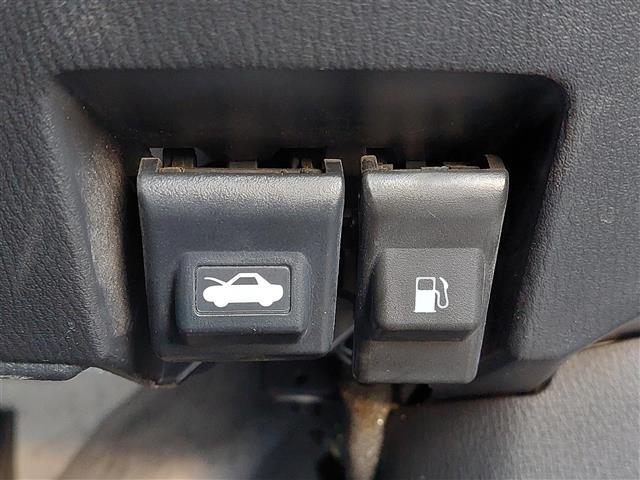 アテンザワゴン ＸＤ　プロアクティブ　純正ナビ　バックカメラ　フルセグ　ＥＴＣ　パドルシフト　ヘッドアップディスプレイ　衝突軽減ブレーキ　レーンキープアシスト　レーダークルーズコントロール　ブラインドスポットモニター　コーナーセンサー（18枚目）