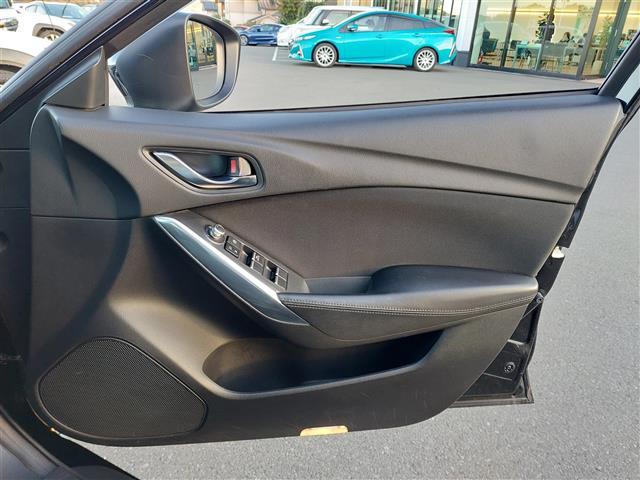 アテンザワゴン ＸＤ　プロアクティブ　純正ナビ　バックカメラ　フルセグ　ＥＴＣ　パドルシフト　ヘッドアップディスプレイ　衝突軽減ブレーキ　レーンキープアシスト　レーダークルーズコントロール　ブラインドスポットモニター　コーナーセンサー（33枚目）