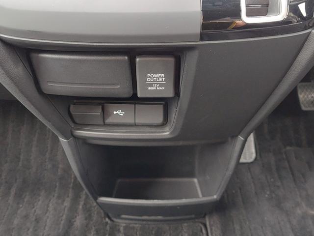 ステップワゴンスパーダ スパーダ ホンダセンシング 純正9インチナビ フルセグ バックカメラ ビルトインETC ドライブレコーダー 両側パワースライドドア パドルシフト アイドリングストップ ホンダセンシング 衝突軽減ブレーキ レーンキープアシスト(24枚目)