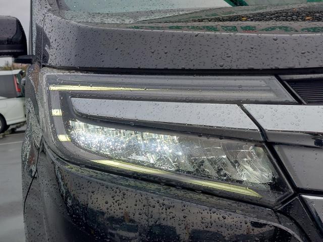 ステップワゴンスパーダ スパーダ ホンダセンシング 純正9インチナビ フルセグ バックカメラ ビルトインETC ドライブレコーダー 両側パワースライドドア パドルシフト アイドリングストップ ホンダセンシング 衝突軽減ブレーキ レーンキープアシスト(74枚目)