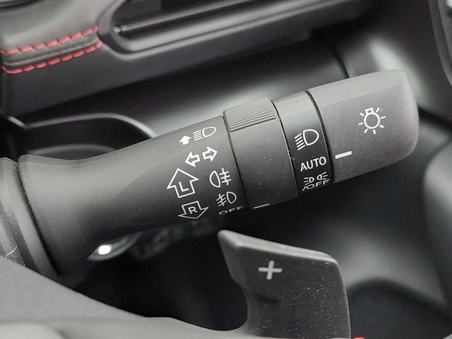 レヴォーグ ＳＴＩスポーツ　ＥＸ　純正ナビ　本革シート　ドラレコ　クルコン　アイサイトＸ　アイサイトセーフティプラス　デジタルインナーミラー　バックカメラ　パワーシート　シートヒーター　純正アルミホイール　ＬＥＤヘッドライト　ターボ車（16枚目）