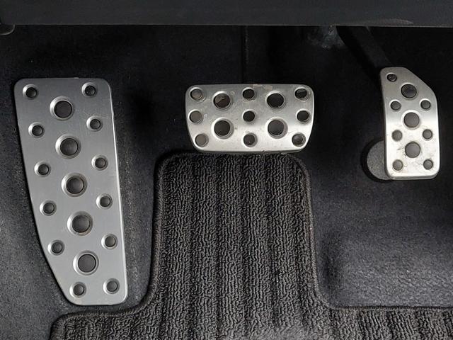 レヴォーグ ＳＴＩスポーツ　ＥＸ　純正ナビ　本革シート　ドラレコ　クルコン　アイサイトＸ　アイサイトセーフティプラス　デジタルインナーミラー　バックカメラ　パワーシート　シートヒーター　純正アルミホイール　ＬＥＤヘッドライト　ターボ車（28枚目）