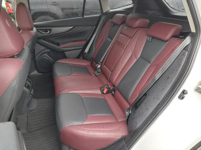 レヴォーグ ＳＴＩスポーツ　ＥＸ　純正ナビ　本革シート　ドラレコ　クルコン　アイサイトＸ　アイサイトセーフティプラス　デジタルインナーミラー　バックカメラ　パワーシート　シートヒーター　純正アルミホイール　ＬＥＤヘッドライト　ターボ車（34枚目）