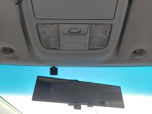 ステップワゴンスパーダ Ｚ　クールスピリット　ワンオーナー　後席モニター　純正ナビ　フルセグＴＶ　バックカメラ　ＥＴＣ　ドラレコ　両側電動スライドドア　ハーフレザーシート　パドルシフト　　ＨＩＤヘッドライト　フォグランプ　純正アルミホイール（24枚目）