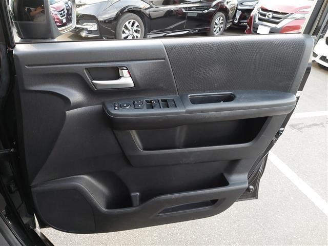 ステップワゴンスパーダ Ｚ　クールスピリット　ワンオーナー　後席モニター　純正ナビ　フルセグＴＶ　バックカメラ　ＥＴＣ　ドラレコ　両側電動スライドドア　ハーフレザーシート　パドルシフト　　ＨＩＤヘッドライト　フォグランプ　純正アルミホイール（40枚目）