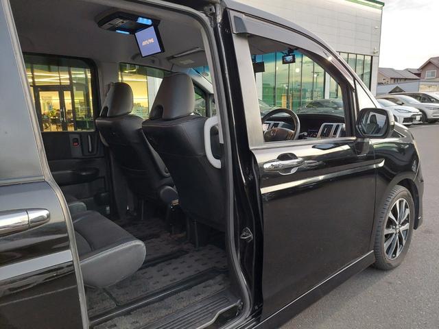 ステップワゴンスパーダ Ｚ　クールスピリット　ワンオーナー　後席モニター　純正ナビ　フルセグＴＶ　バックカメラ　ＥＴＣ　ドラレコ　両側電動スライドドア　ハーフレザーシート　パドルシフト　　ＨＩＤヘッドライト　フォグランプ　純正アルミホイール（77枚目）