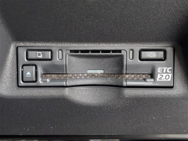 GRヤリス RZ ハイパフォーマンス ナビパッケージ搭載車 寒冷地仕様 ディスプレイオーディオ ドライブレコーダー前後 ステアリングヒーター シートヒーター JBLプレミアムサウンドシステム アクティブサウンドコントロール ETC2.0(7枚目)