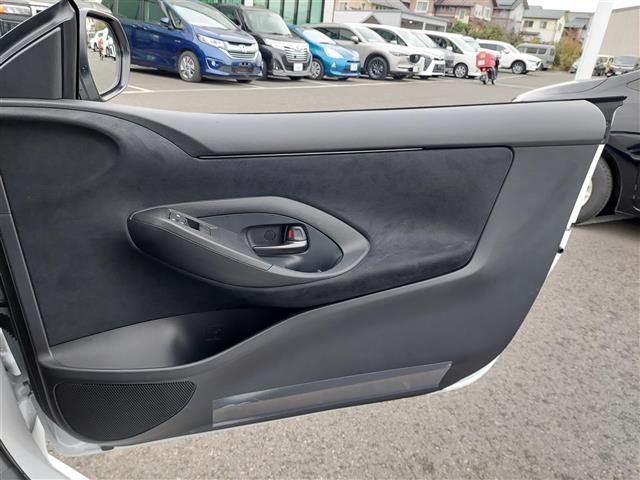 GRヤリス RZ ハイパフォーマンス ナビパッケージ搭載車 寒冷地仕様 ディスプレイオーディオ ドライブレコーダー前後 ステアリングヒーター シートヒーター JBLプレミアムサウンドシステム アクティブサウンドコントロール ETC2.0(29枚目)
