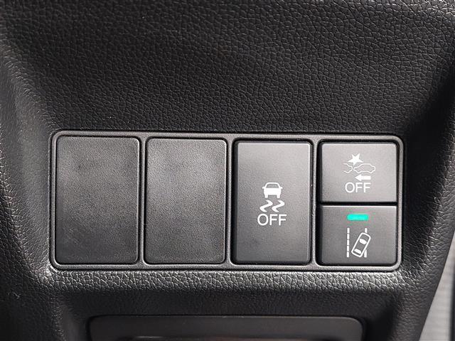 ステップワゴンスパーダ スパーダ　ホンダセンシング　ナビ装着スペシャルパッケージ　純正ナビ　ＥＴＣ　両側パワースライドドア　ホンダセンシング　わくわくゲート　コンフォートビューパッケージ　純正１６インチアルミホイール　レーダークルーズコントロール（16枚目）