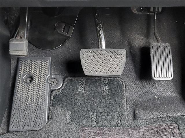 ステップワゴンスパーダ スパーダ　ホンダセンシング　ナビ装着スペシャルパッケージ　純正ナビ　ＥＴＣ　両側パワースライドドア　ホンダセンシング　わくわくゲート　コンフォートビューパッケージ　純正１６インチアルミホイール　レーダークルーズコントロール（23枚目）