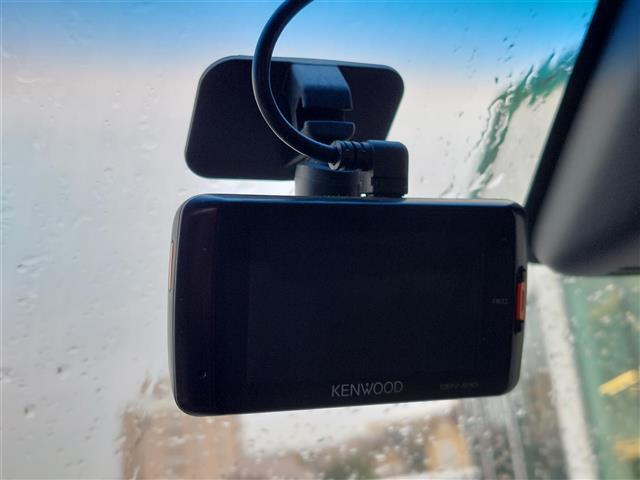 ムーヴ カスタム　Ｘ　ハイパーＳＡＩＩ　スマートアシスト２　純正８インチナビ　社外ドライブレコーダー　バックカメラ　ＥＴＣ　ＵＳＢ　ＨＤＭＩ　　　純正フロアマット　純正アルミホイール　ドアバイザー　ＬＥＤヘッドライト　ブレーキサポート（5枚目）