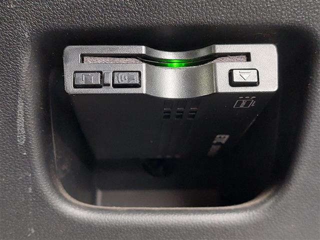 ムーヴ カスタム　Ｘ　ハイパーＳＡＩＩ　スマートアシスト２　純正８インチナビ　社外ドライブレコーダー　バックカメラ　ＥＴＣ　ＵＳＢ　ＨＤＭＩ　　　純正フロアマット　純正アルミホイール　ドアバイザー　ＬＥＤヘッドライト　ブレーキサポート（6枚目）