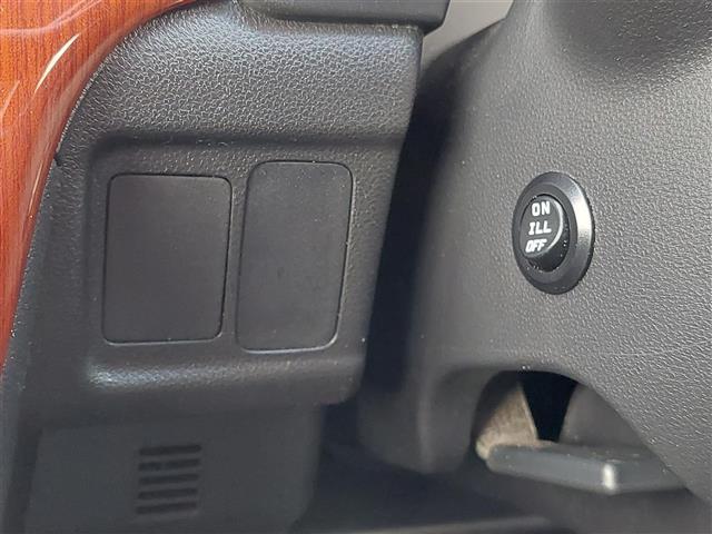 ムーヴ カスタム　Ｘ　ハイパーＳＡＩＩ　スマートアシスト２　純正８インチナビ　社外ドライブレコーダー　バックカメラ　ＥＴＣ　ＵＳＢ　ＨＤＭＩ　　　純正フロアマット　純正アルミホイール　ドアバイザー　ＬＥＤヘッドライト　ブレーキサポート（12枚目）