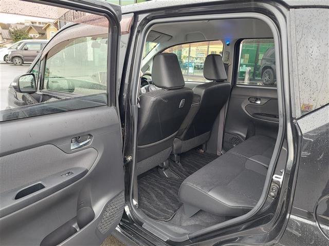 ムーヴ カスタム　Ｘ　ハイパーＳＡＩＩ　スマートアシスト２　純正８インチナビ　社外ドライブレコーダー　バックカメラ　ＥＴＣ　ＵＳＢ　ＨＤＭＩ　　　純正フロアマット　純正アルミホイール　ドアバイザー　ＬＥＤヘッドライト　ブレーキサポート（31枚目）