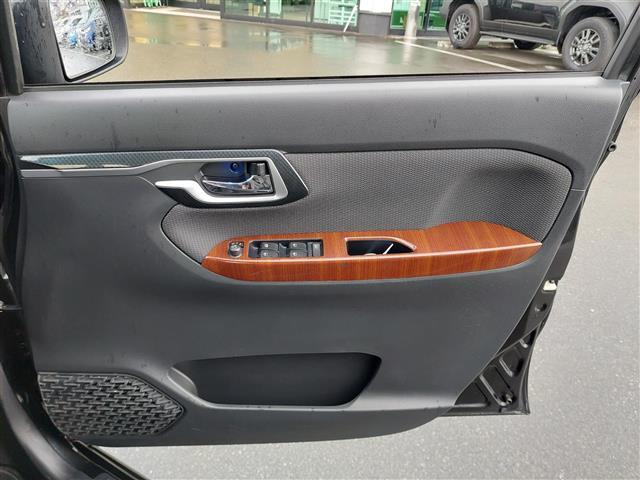 ムーヴ カスタム　Ｘ　ハイパーＳＡＩＩ　スマートアシスト２　純正８インチナビ　社外ドライブレコーダー　バックカメラ　ＥＴＣ　ＵＳＢ　ＨＤＭＩ　　　純正フロアマット　純正アルミホイール　ドアバイザー　ＬＥＤヘッドライト　ブレーキサポート（33枚目）