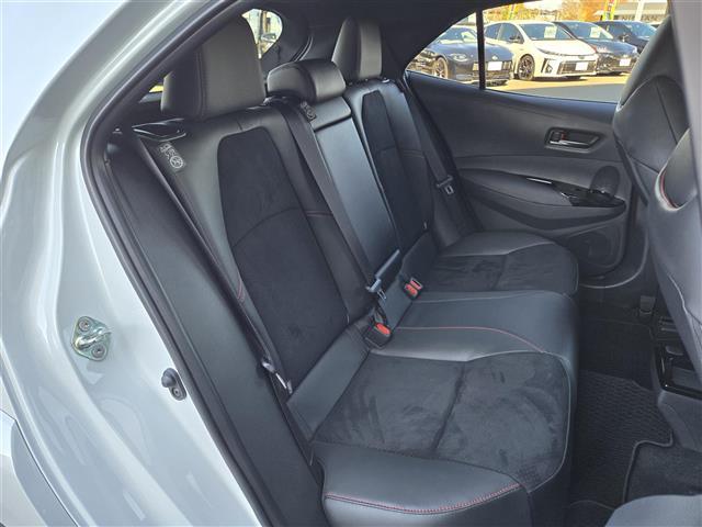 ＧＲカローラ ＲＺ　４ＷＤ　６ＭＴ　純正ディスプレイオーディオ　コネクトナビ　フルセグテレビ　トヨタセーフティセンス　純正ＢＢＳ製１８インチアルミホイール　カラードキャリパー　シートヒーター　ＥＴＣ２．０　ハンドルヒータ（27枚目）