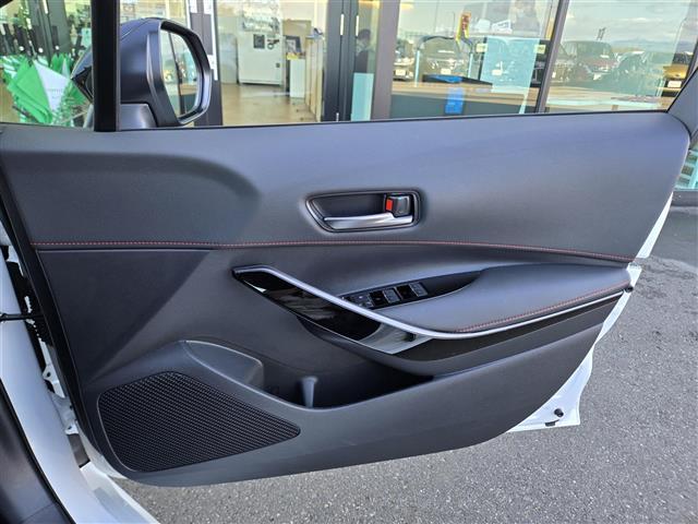 ＧＲカローラ ＲＺ　４ＷＤ　６ＭＴ　純正ディスプレイオーディオ　コネクトナビ　フルセグテレビ　トヨタセーフティセンス　純正ＢＢＳ製１８インチアルミホイール　カラードキャリパー　シートヒーター　ＥＴＣ２．０　ハンドルヒータ（31枚目）