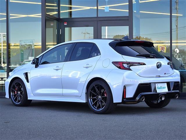 ＧＲカローラ ＲＺ　４ＷＤ　６ＭＴ　純正ディスプレイオーディオ　コネクトナビ　フルセグテレビ　トヨタセーフティセンス　純正ＢＢＳ製１８インチアルミホイール　カラードキャリパー　シートヒーター　ＥＴＣ２．０　ハンドルヒータ（43枚目）