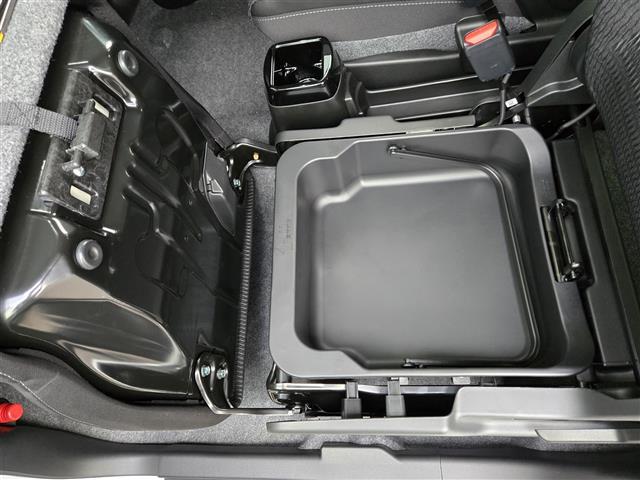 ハスラー ハイブリッドX 届出済未使用車 全方位モニター 純正ナビ フルセグTV 衝突軽減ブレーキ レーダークルーズコントロール コーナーセンサー LEDヘッドライト シートヒーター 純正アルミホイール スマートキー AAC(27枚目)