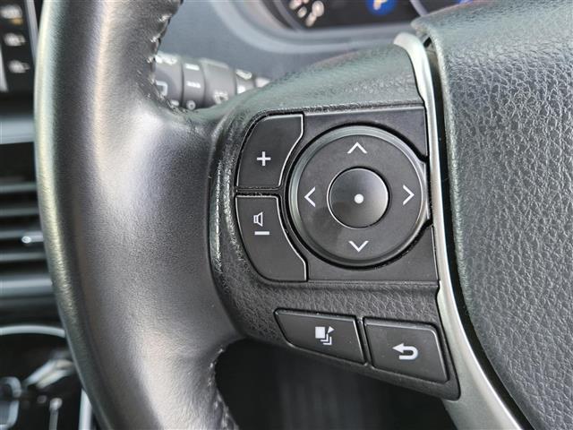 ヴォクシー ＺＳ　モデリスタエアロ　純正ナビ　フルセグ　バックカメラ　クルーズコントロール　パワースライドドア　衝突軽減ブレーキ　レーンキープアシスト　コーナーセンサー　オートマチックハイビーム　スマートキー　ＢＴ接続（15枚目）