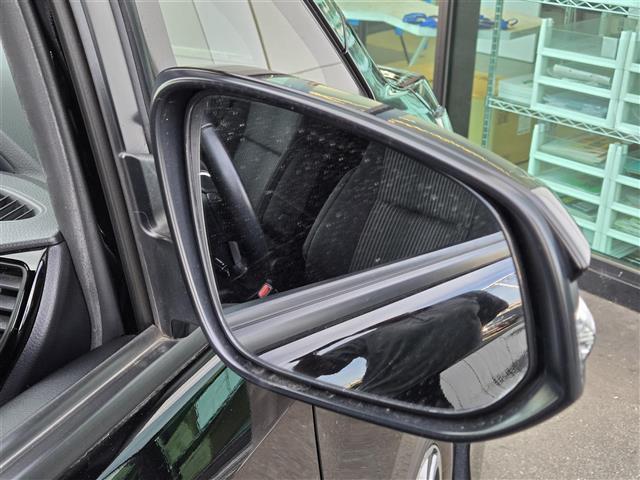 ヴォクシー ＺＳ　モデリスタエアロ　純正ナビ　フルセグ　バックカメラ　クルーズコントロール　パワースライドドア　衝突軽減ブレーキ　レーンキープアシスト　コーナーセンサー　オートマチックハイビーム　スマートキー　ＢＴ接続（33枚目）