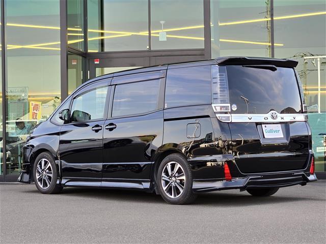 ヴォクシー ＺＳ　モデリスタエアロ　純正ナビ　フルセグ　バックカメラ　クルーズコントロール　パワースライドドア　衝突軽減ブレーキ　レーンキープアシスト　コーナーセンサー　オートマチックハイビーム　スマートキー　ＢＴ接続（43枚目）