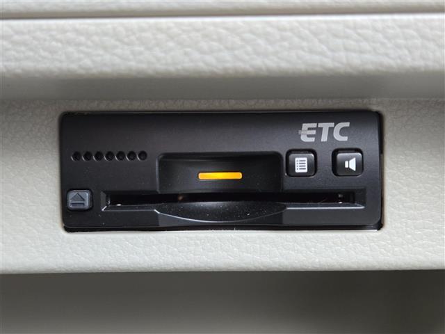 アルトラパン モード 全方位モニター 衝突軽減ブレーキ 車線逸脱警報 コーナーセンサー 純正ナビ フルセグTV ETC ドライブレコーダー シートヒーター ドアバイザー LEDヘッドライト オートライト スマートキー(8枚目)