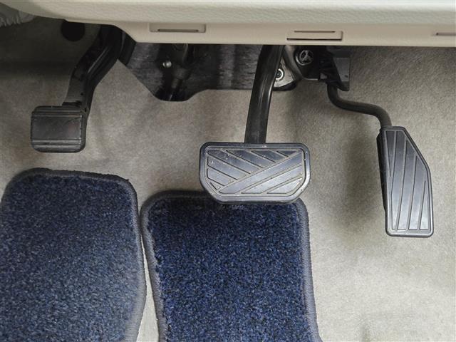 アルトラパン モード 全方位モニター 衝突軽減ブレーキ 車線逸脱警報 コーナーセンサー 純正ナビ フルセグTV ETC ドライブレコーダー シートヒーター ドアバイザー LEDヘッドライト オートライト スマートキー(24枚目)