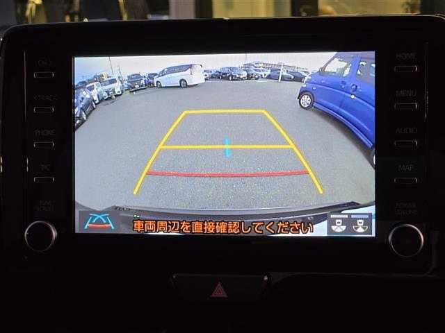 ヤリスクロス ハイブリッドＺ　アドベンチャー　純正ディスプレイオーディオ　バックカメラ　ビルトインＥＴＣ　パワーシート　シートヒーター　ハーフレザーシート　ステアリングヒーター　ＬＥＤヘッドライト　スマートキー　アダプティブクルーズ　２．０ＥＴＣ（2枚目）