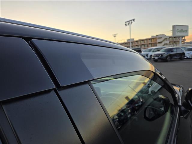 ヤリスクロス ハイブリッドＺ　アドベンチャー　純正ディスプレイオーディオ　バックカメラ　ビルトインＥＴＣ　パワーシート　シートヒーター　ハーフレザーシート　ステアリングヒーター　ＬＥＤヘッドライト　スマートキー　アダプティブクルーズ　２．０ＥＴＣ（33枚目）