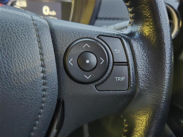 カローラフィールダー ハイブリッドG エアロツアラー・ダブルバイビー 純正7インチナビ Bluetooth接続 ドライブレコーダー バックカメラ 純正フロアマット 純正15インチアルミホイール ハーフレザーシート カーテンエアバッグ ドアバイザー オートライト ETC(16枚目)