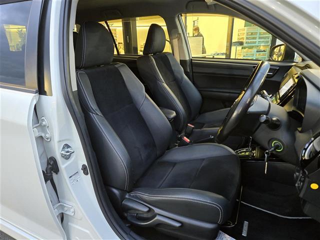 カローラフィールダー ハイブリッドG エアロツアラー・ダブルバイビー 純正7インチナビ Bluetooth接続 ドライブレコーダー バックカメラ 純正フロアマット 純正15インチアルミホイール ハーフレザーシート カーテンエアバッグ ドアバイザー オートライト ETC(27枚目)