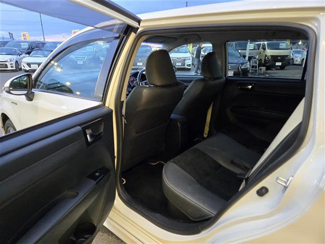 カローラフィールダー ハイブリッドG エアロツアラー・ダブルバイビー 純正7インチナビ Bluetooth接続 ドライブレコーダー バックカメラ 純正フロアマット 純正15インチアルミホイール ハーフレザーシート カーテンエアバッグ ドアバイザー オートライト ETC(31枚目)