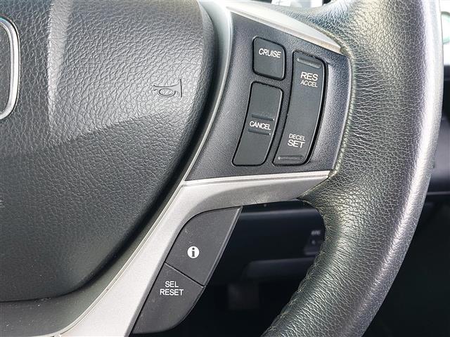 ステップワゴンスパーダ Ｚ　純正ナビ　クルーズコントロール　両側パワースライドドア　バックカメラ　純正１６インチＡＷ　ドライブレコーダー　ＬＥＤヘッドライト　ＥＴＣ　パドルシフト　純正フロアマット　フルセグＴＶ　スマートキー（15枚目）