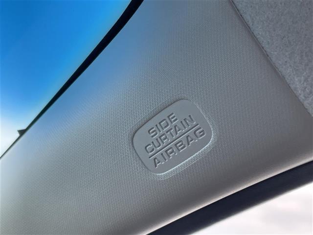 フィットハイブリッド Lパッケージ 純正ナビ バックカメラ ETC 衝突軽減 横滑り防止 クルーズコントロール ハーフレザーシート LEDヘッドライト コンフォートビューパッケージ あんしんパッケージ AUTOライト ナビ&TV LED(7枚目)