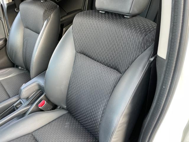 フィットハイブリッド Lパッケージ 純正ナビ バックカメラ ETC 衝突軽減 横滑り防止 クルーズコントロール ハーフレザーシート LEDヘッドライト コンフォートビューパッケージ あんしんパッケージ AUTOライト ナビ&TV LED(37枚目)