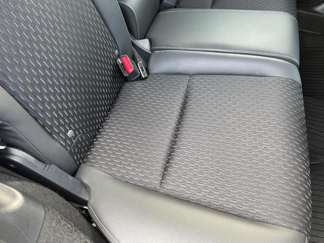 フィットハイブリッド Lパッケージ 純正ナビ バックカメラ ETC 衝突軽減 横滑り防止 クルーズコントロール ハーフレザーシート LEDヘッドライト コンフォートビューパッケージ あんしんパッケージ AUTOライト ナビ&TV LED(40枚目)