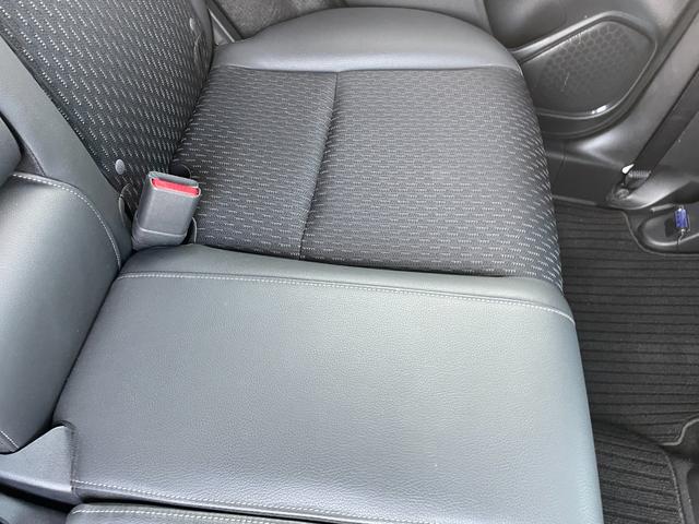 フィットハイブリッド Lパッケージ 純正ナビ バックカメラ ETC 衝突軽減 横滑り防止 クルーズコントロール ハーフレザーシート LEDヘッドライト コンフォートビューパッケージ あんしんパッケージ AUTOライト ナビ&TV LED(45枚目)