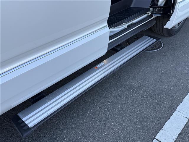 デリカＤ：５ Ｇ　パワーパッケージ　１１型ナビ　１０型後席モニター全方位カメラ　電動サイドステップ　ＪＡＯＳフロントリアスキットバー　リアラダー　マッドガード　衝突軽減　レーダークルーズコントロール　シートヒーター　ステアリングヒーター（32枚目）