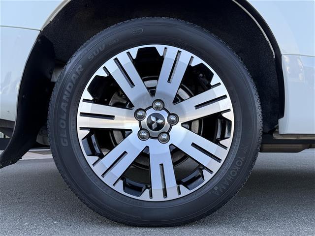 デリカＤ：５ Ｇ　パワーパッケージ　１１型ナビ　１０型後席モニター全方位カメラ　電動サイドステップ　ＪＡＯＳフロントリアスキットバー　リアラダー　マッドガード　衝突軽減　レーダークルーズコントロール　シートヒーター　ステアリングヒーター（38枚目）