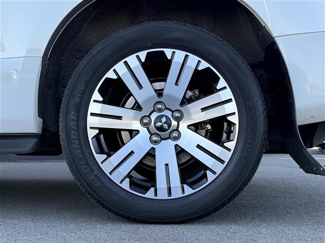 デリカＤ：５ Ｇ　パワーパッケージ　１１型ナビ　１０型後席モニター全方位カメラ　電動サイドステップ　ＪＡＯＳフロントリアスキットバー　リアラダー　マッドガード　衝突軽減　レーダークルーズコントロール　シートヒーター　ステアリングヒーター（40枚目）