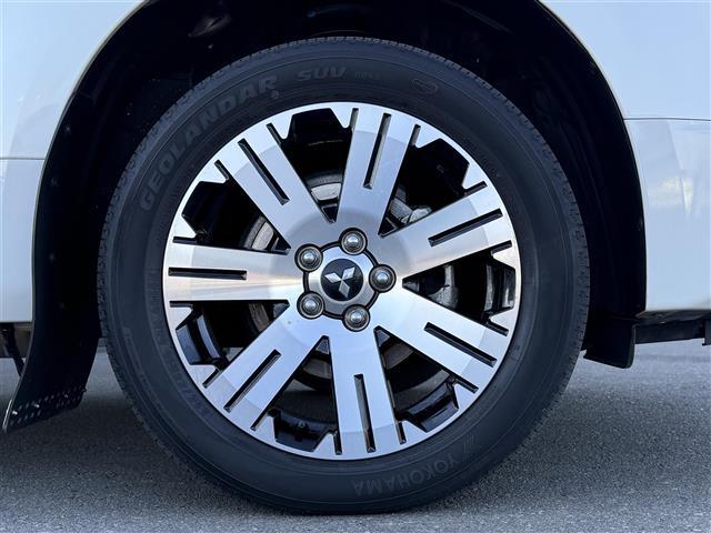 デリカＤ：５ Ｇ　パワーパッケージ　１１型ナビ　１０型後席モニター全方位カメラ　電動サイドステップ　ＪＡＯＳフロントリアスキットバー　リアラダー　マッドガード　衝突軽減　レーダークルーズコントロール　シートヒーター　ステアリングヒーター（41枚目）