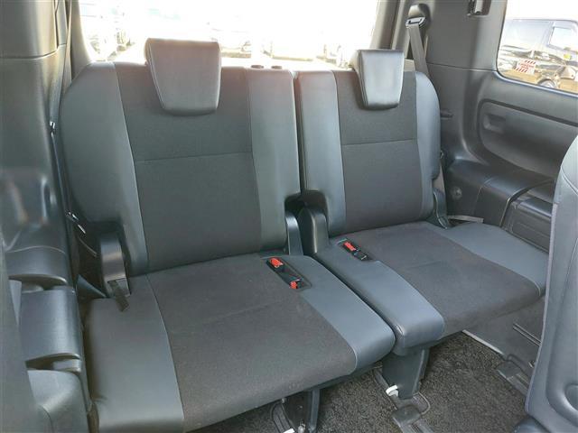 ノア Si ダブルバイビー SDナビ 両側パワースライド バックカメラ ハーフレザーシート プリクラッシュセーフティ レーンディパーチャーアラート 先行車発進告知 オートマチックハイビーム 社外アルミ付冬タイヤ有 禁煙車 ETC(25枚目)