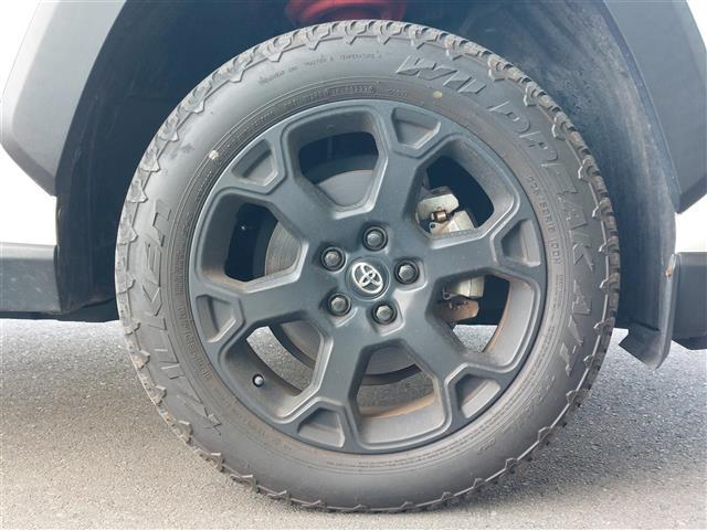 RAV4 アドベンチャー オフロードパッケージ セーフティセンス プリクラッシュ レーダークルーズコントロール ルーフレール 純正9型ナビ バックカメラ LEDライト シートヒーター ベンチレーション ブラインドスポットモニター パワーシート ナビ(39枚目)