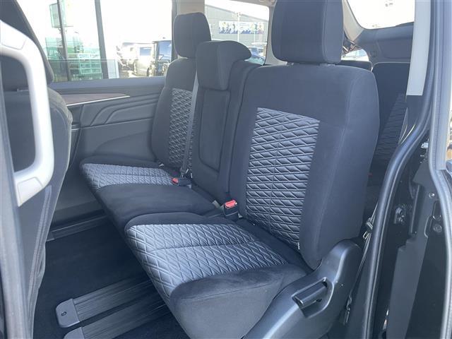 デリカD:5 P マルチアラウンドモニター 衝突軽減ブレーキ レーダークルーズコントロール 社外ナビ フルセグTV ETC ドライブレコーダー 両側電動スライドドア パワーバックドア シートヒーター パドルシフト 3列(22枚目)