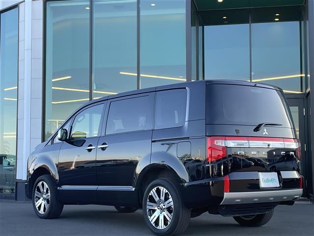 デリカD:5 P マルチアラウンドモニター 衝突軽減ブレーキ レーダークルーズコントロール 社外ナビ フルセグTV ETC ドライブレコーダー 両側電動スライドドア パワーバックドア シートヒーター パドルシフト 3列(43枚目)